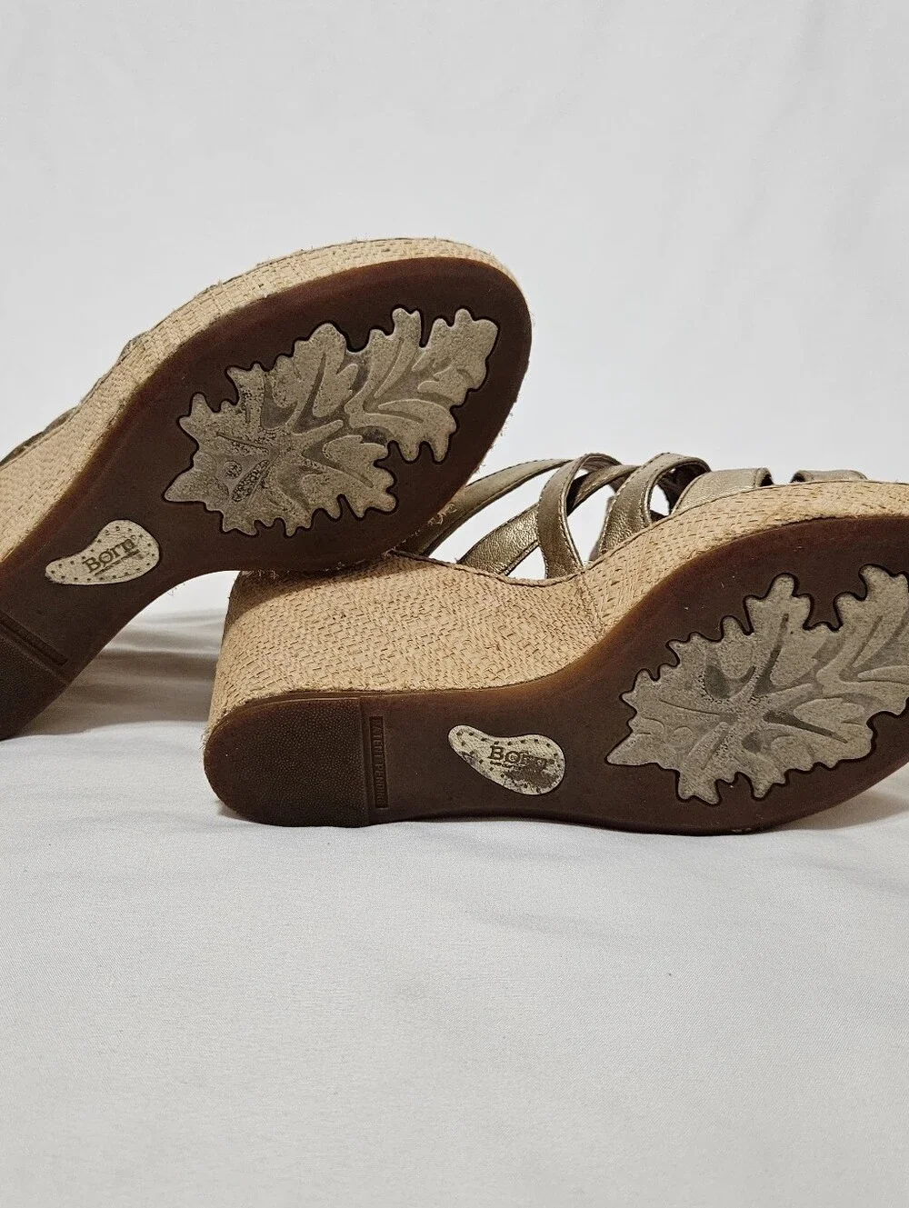 Born Sandals Womens 10 Strappy Casual Slip On Wedge Slide Gold Leather